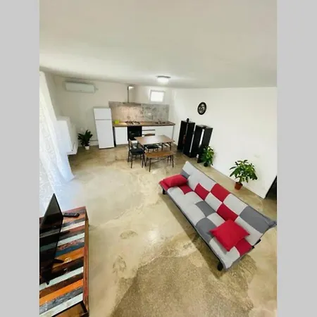 Apartment Luciano Olmedo